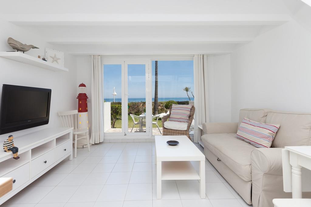 Apartamentos Mr La Racona Santa Llucia المظهر الخارجي الصورة