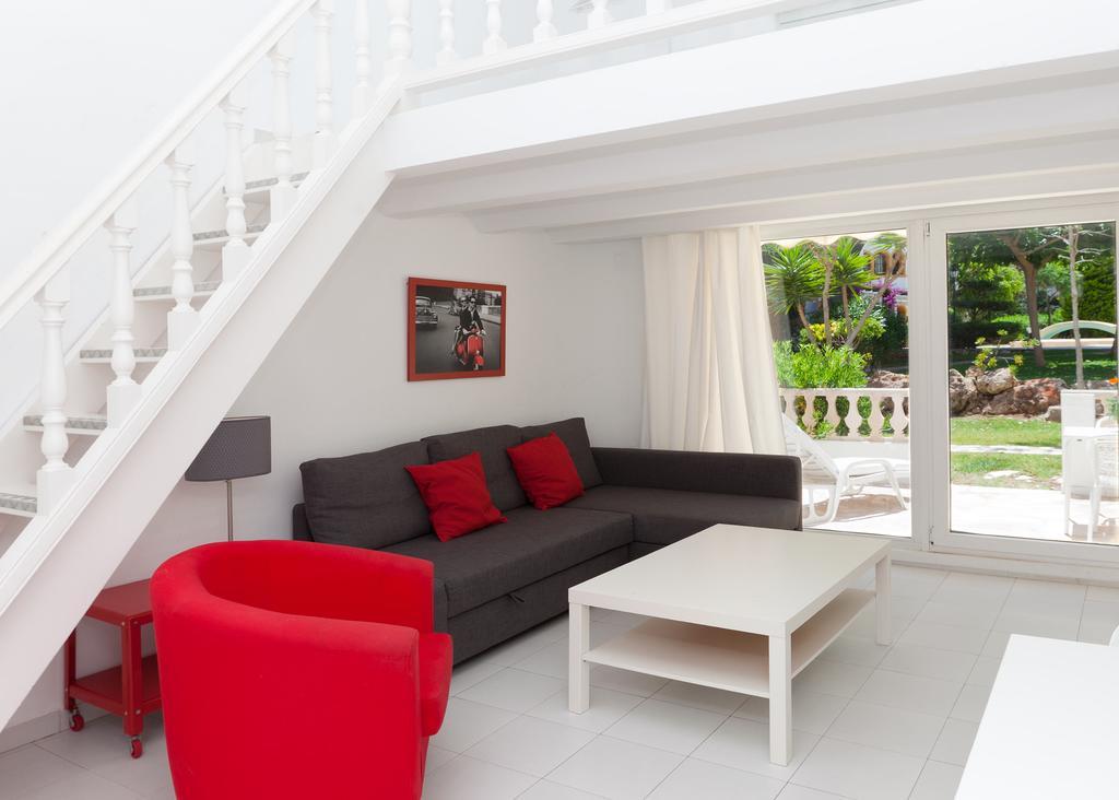 Apartamentos Mr La Racona Santa Llucia المظهر الخارجي الصورة